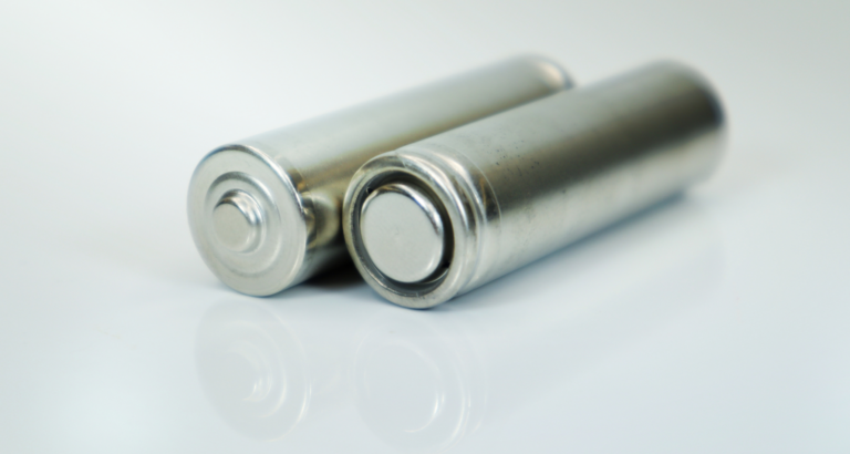 Pilhas Alcalinas_ Entenda Seu Funcionamento e Por Que São Tão Eficientes